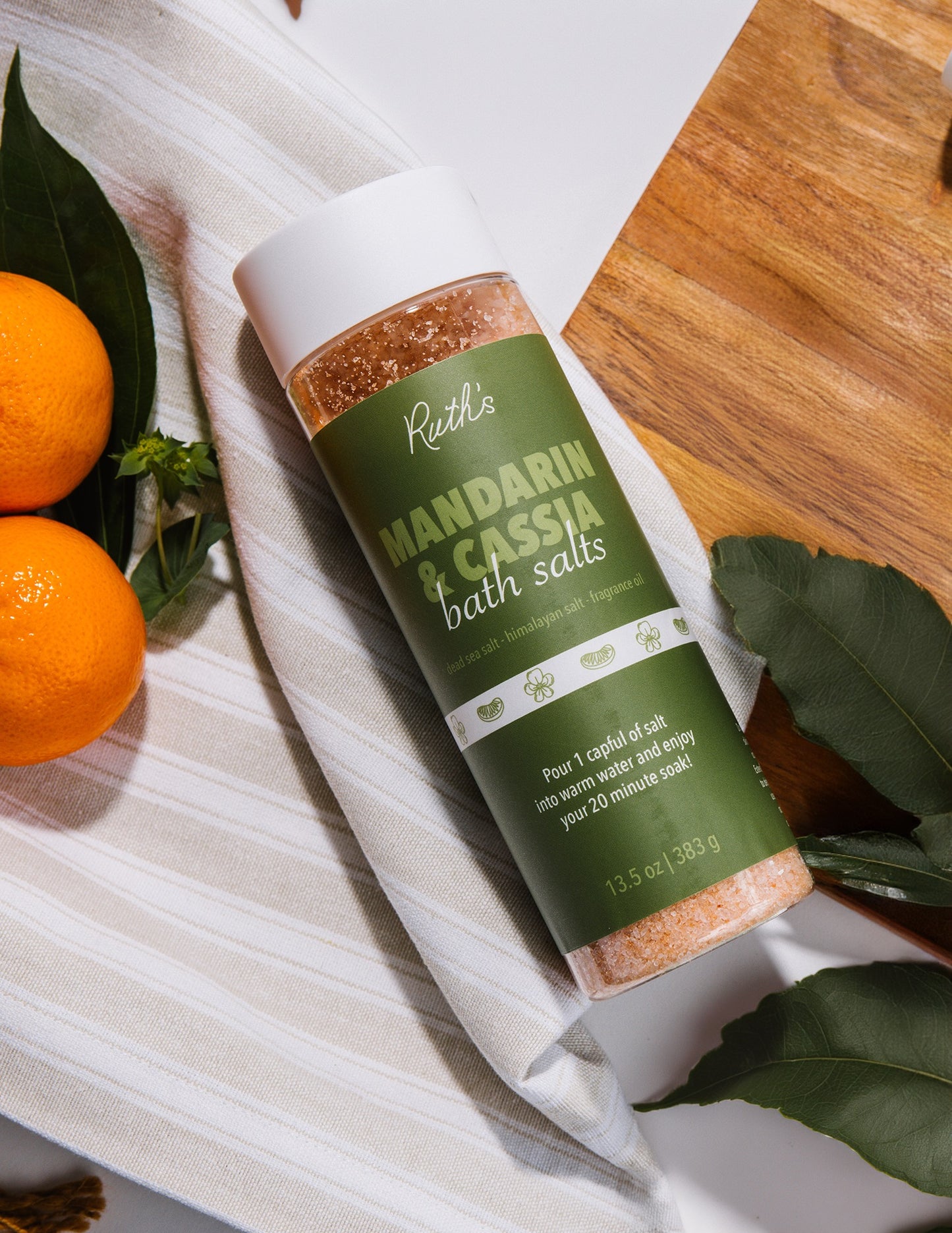 Mandarin & Cassia Bath Salt Lifestyle Photo